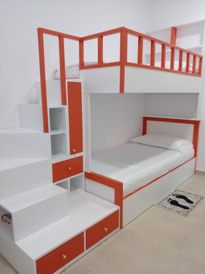 Apartment Tirana *